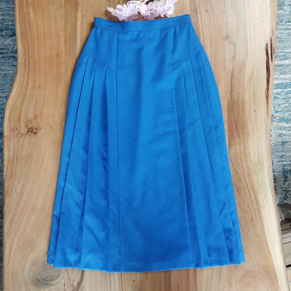 Vintage A Line Pleated Midi Skirt - Sz 2 - Picture 1 of 15